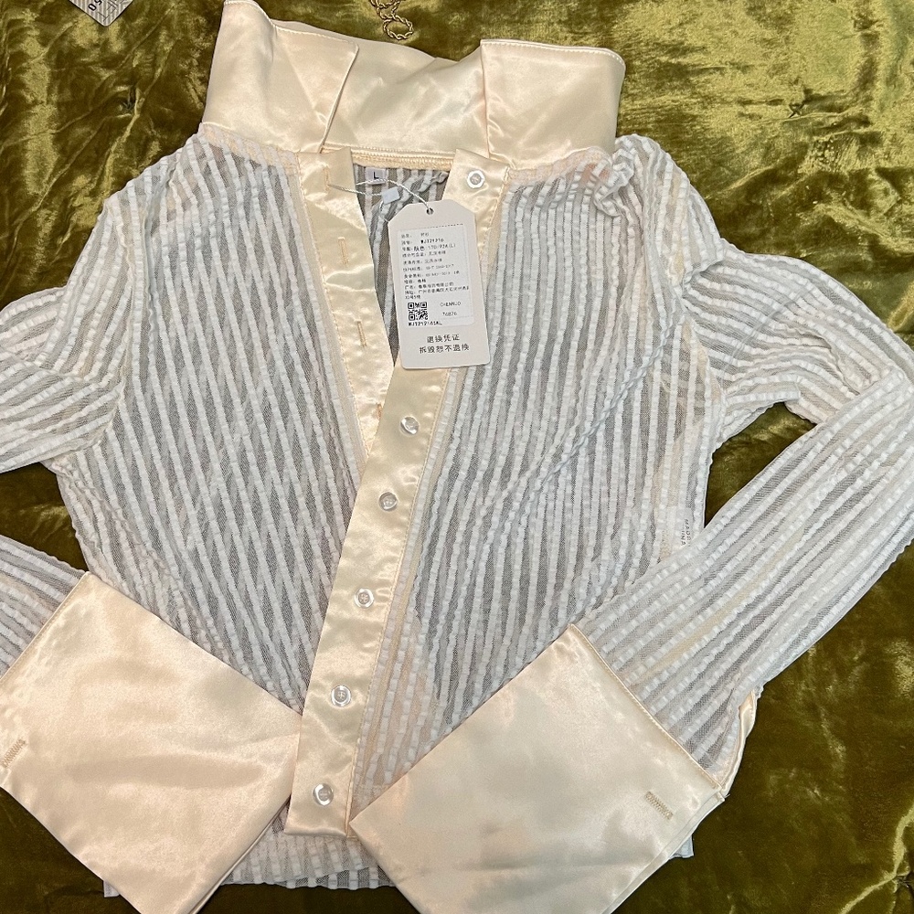 Long sleeve top